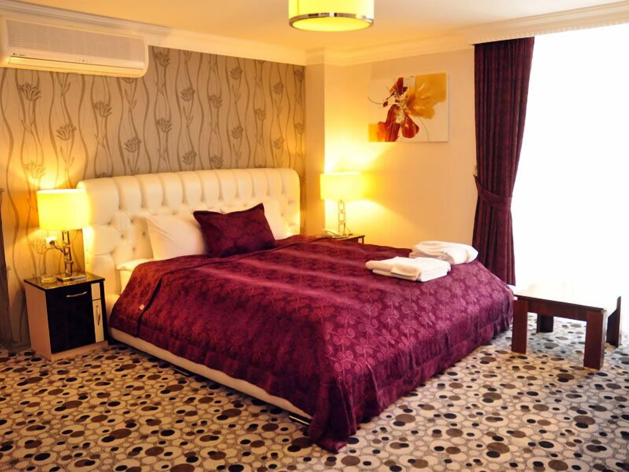 Ankara Risiss Hotel Kültér fotó
