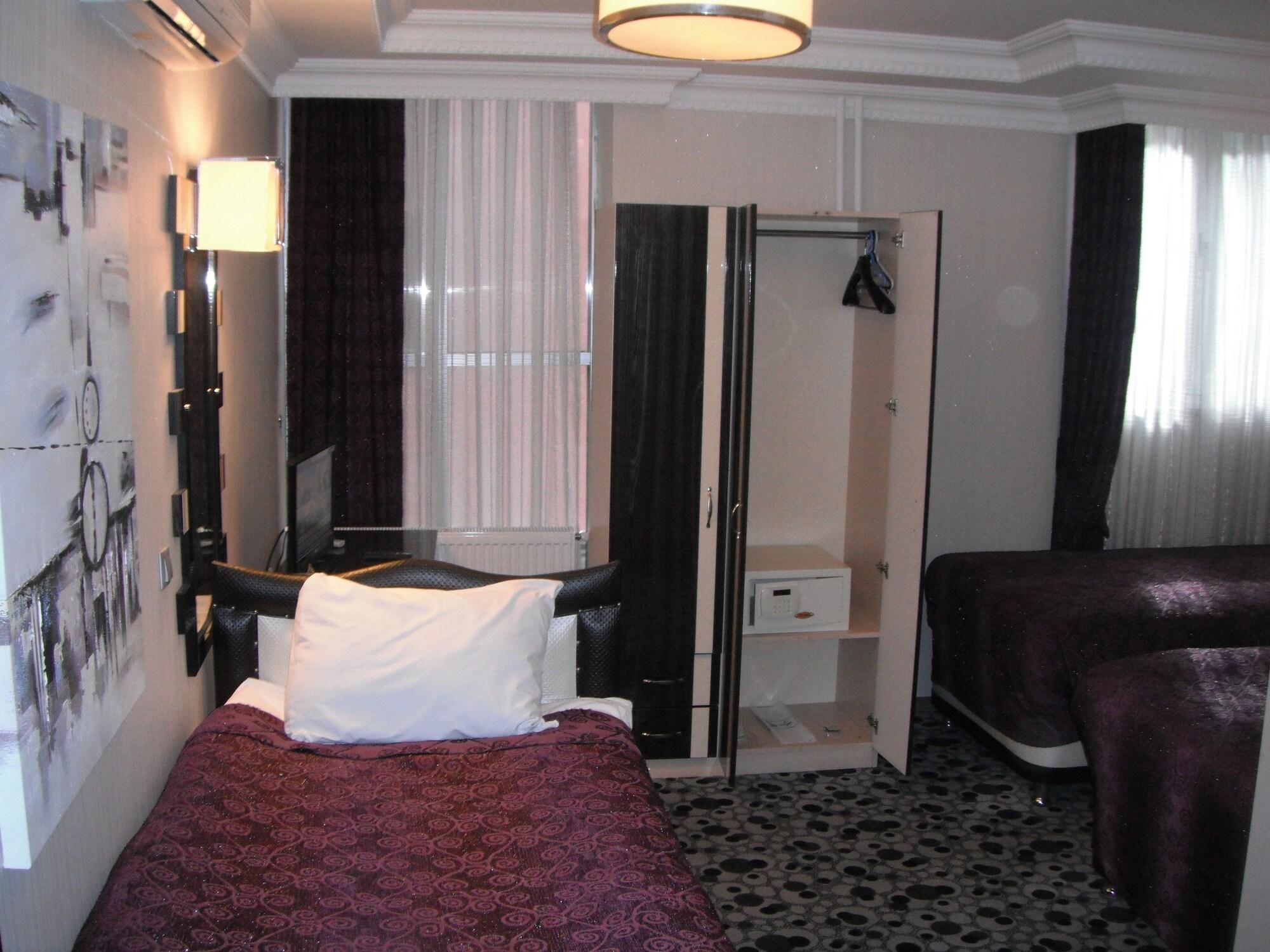 Ankara Risiss Hotel Kültér fotó