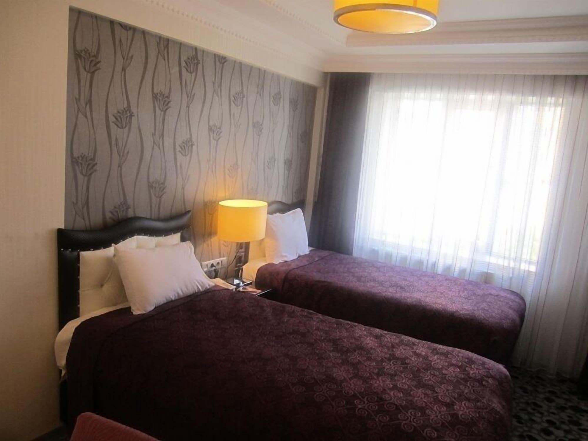 Ankara Risiss Hotel Kültér fotó