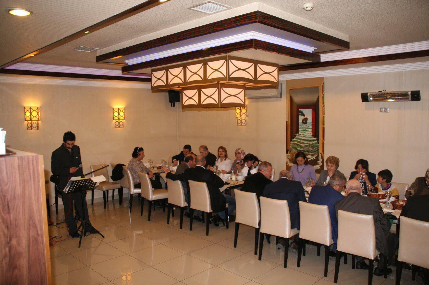 Ankara Risiss Hotel Kültér fotó